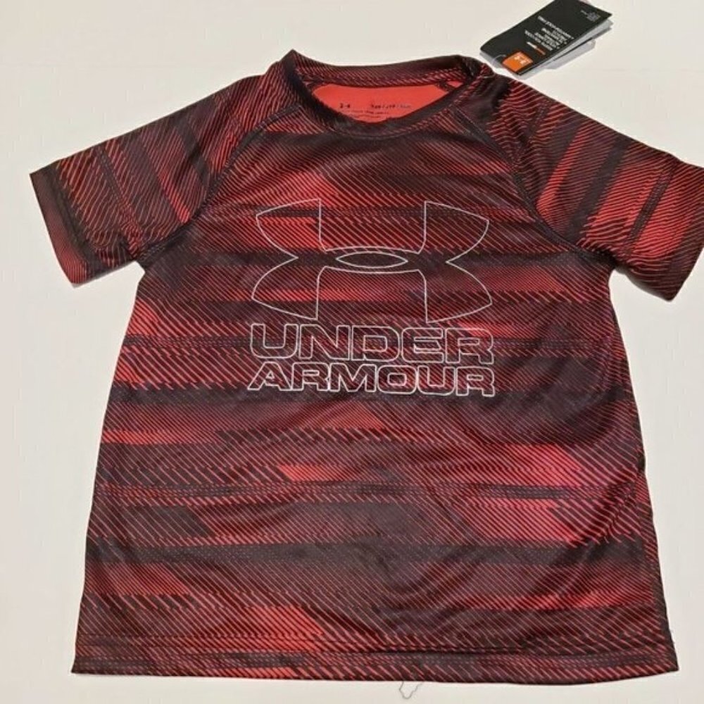 Under Armour XS kids performance shirt NEW
